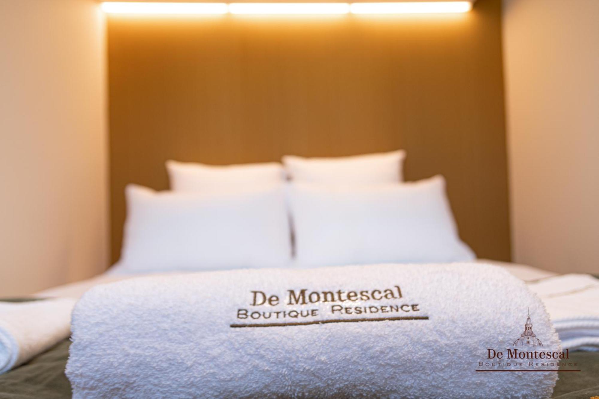 De Montescal Montparnasse Ac Appartment In A Prime Location 22 -36M2 París Exterior foto