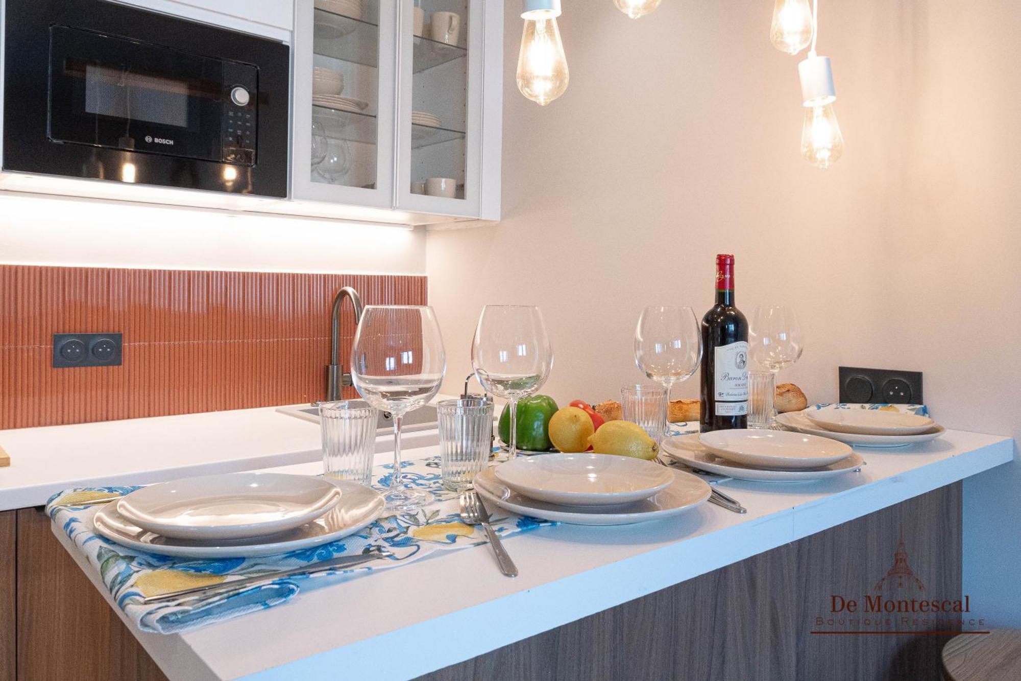 De Montescal Montparnasse Ac Appartment In A Prime Location 22 -36M2 París Exterior foto