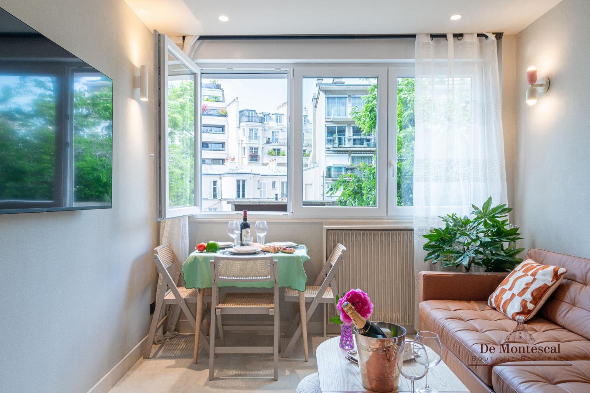 De Montescal Montparnasse Ac Appartment In A Prime Location 22 -36M2 París Exterior foto