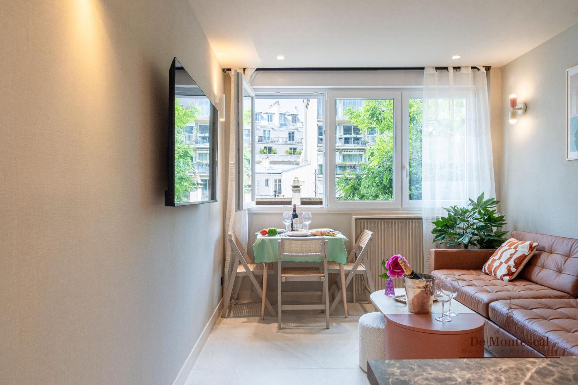 De Montescal Montparnasse Ac Appartment In A Prime Location 22 -36M2 París Exterior foto