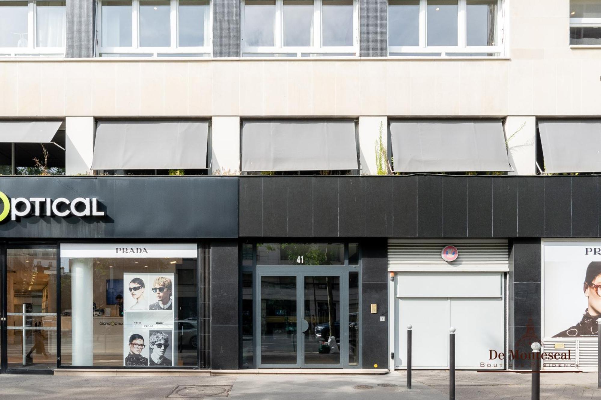 De Montescal Montparnasse Ac Appartment In A Prime Location 22 -36M2 París Exterior foto